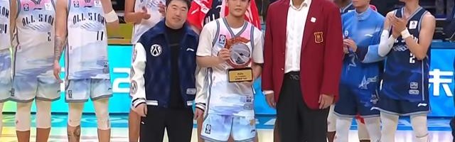南区明星队获胜 徐杰35分+单手暴扣斩获MVP