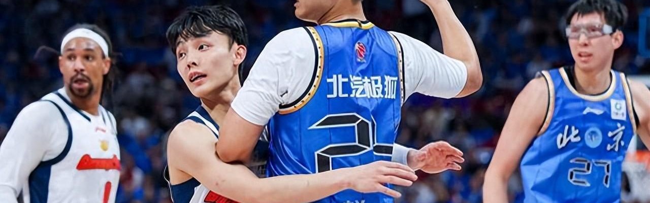 广东19点35VS北京，杜锋新首发五虎将出炉，2大奇兵或空降驰援
